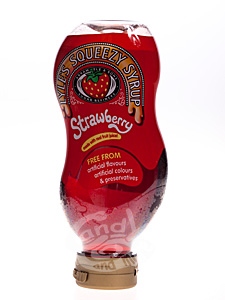 Squeezy Syrup Strawberry bei Candy And More kaufen
